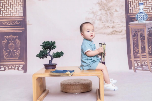 黄冈宝宝几个月笑出声